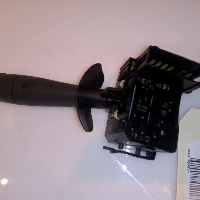 Commande essuie glace occasion RENAULT TWINGO II Phase 1 06-2007->11-2011 1.2i 16v 75ch 7701048915 2