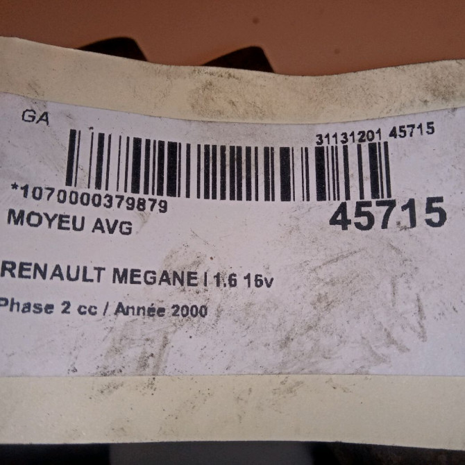 Moyeu avg occasion RENAULT MEGANE I Phase 2 03-1999->06-2003 1.6 16v 8200208332 4