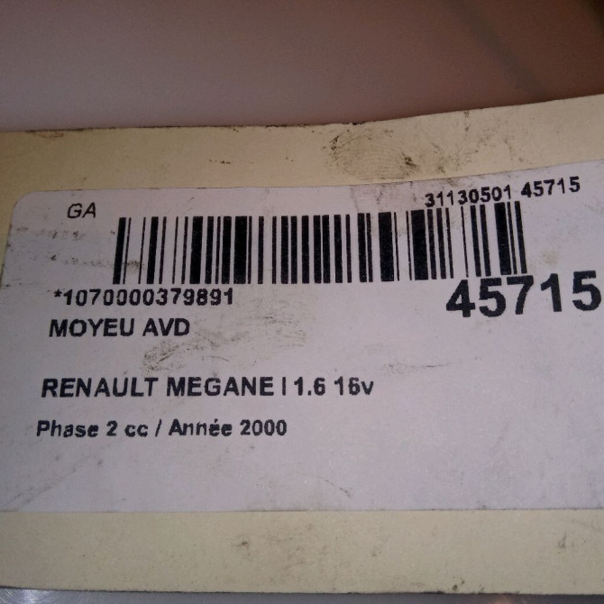 Moyeu avd occasion RENAULT MEGANE I Phase 2 03-1999->06-2003 1.6 16v 8200208332 4