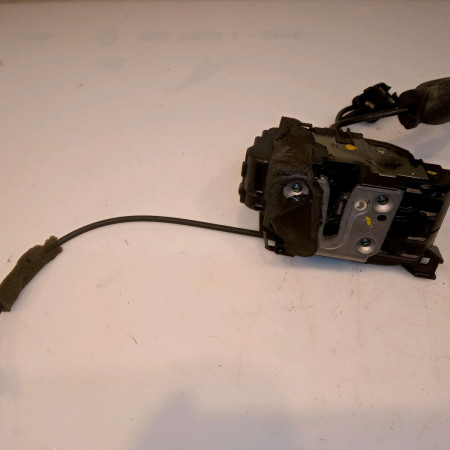 Serrure porte arg occasion RENAULT MEGANE III Phase 1 11-2008->01-2012 1.5 DCI 110ch 825030574R