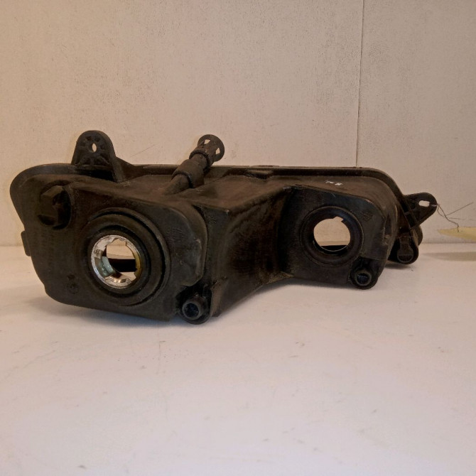 Phare antibrouillard avant gauche occasion VOLKSWAGEN PASSAT IV Phase 2 10-2000->03-2005 3B7941699A 2