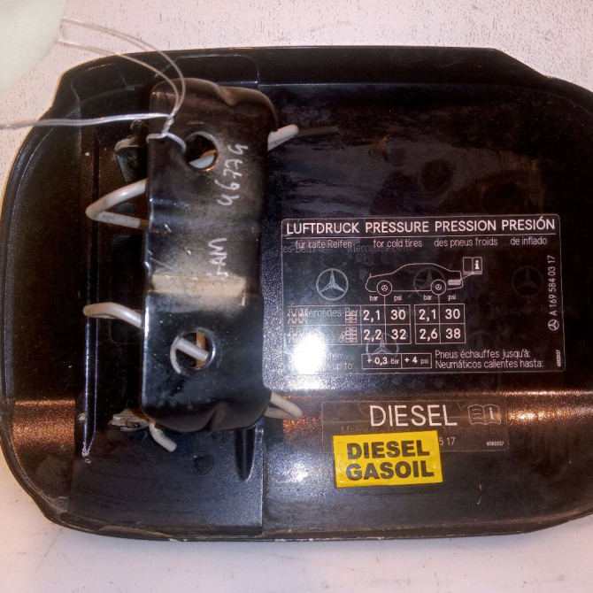 Volet de trappe carburant occasion MERCEDES CLASSE A II Phase 1 12-2004->04-2008 A 180 CDI 1697500106 2