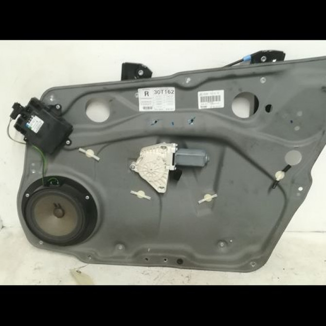 Mecanisme + moteur lève-glace avant droit occasion MERCEDES CLASSE A II Phase 1 12-2004->04-2008 A 180 CDI 1697203279 1
