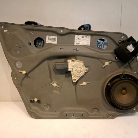 Mecanisme+moteur leve-glace avg occasion MERCEDES CLASSE A II Phase 1 12-2004->04-2008 2.0 CDI 16v 110ch 1697203179