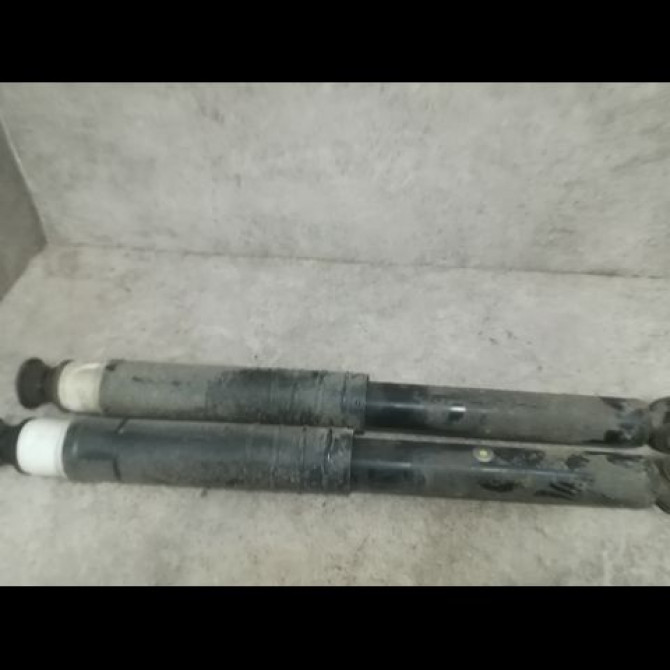 Amortisseur arrière droit occasion RENAULT CLIO IV Phase 1 07-2012->... 1.5 DCI 75ch 562102490R 1