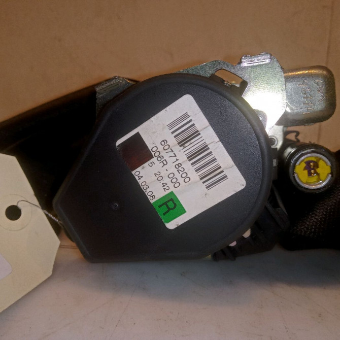 Ceinture avant droite occasion MERCEDES CLASSE A II Phase 1 12-2004->04-2008 A 180 CDI 1698607485 4