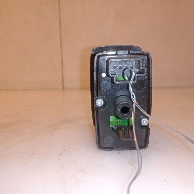 Commande leve-glace porte arrière droite occasion MERCEDES CLASSE A II Phase 1 12-2004->04-2008 A 180 CDI 25182005109174 2