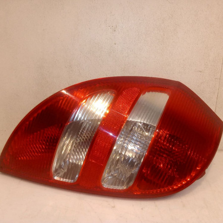 Feu arrière gauche occasion MERCEDES CLASSE A II Phase 1 12-2004->04-2008 A 180 CDI 169820276428