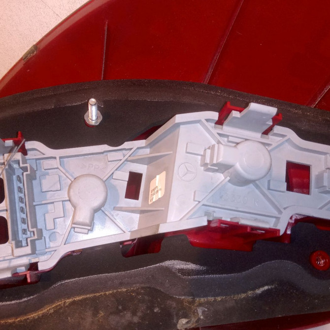 Feu arrière droit occasion MERCEDES CLASSE A II Phase 1 12-2004->04-2008 A 180 CDI 169820286428 3