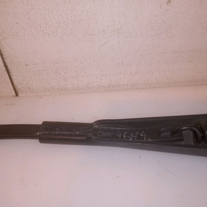 Bras essuie-glace avant droit occasion MERCEDES CLASSE A II Phase 1 12-2004->04-2008 A 180 CDI 1698200144 3