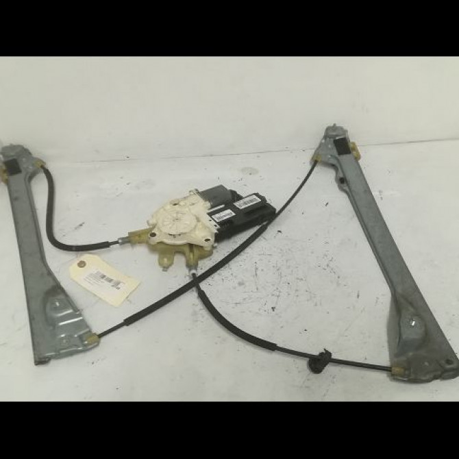 Mecanisme+moteur leve-glace avg occasion RENAULT LAGUNA III Phase 1 ESTATE 10-2007->10-2010 1.5 DCI 110ch 807010002R 1