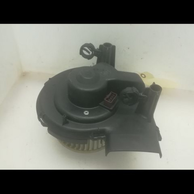 Ventilateur de chauffage occasion PEUGEOT 106 Phase 1 09-1991->04-1996 1.5D 6441H3 1