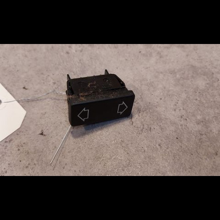 Commande lève-glace porte avant droite occasion CITROEN SAXO Phase 2 09-1999->12-2004 1.1i 60ch 6552R4