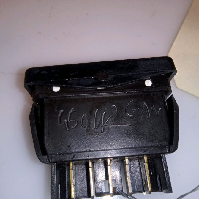 Commande lève-glace porte avant droite occasion PEUGEOT 106 Phase 2 04-1996->09-2003 1.1i 60ch 6552R4 3