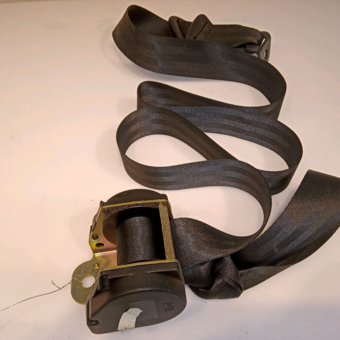 Ceinture arrière droite occasion CITROEN SAXO Phase 2 09-1999->12-2004 1.1i 60ch 8973XS 1