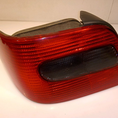 Feu arrière gauche occasion CITROEN XSARA Phase 1 02-1998->09-2000 1.8i 6350J5