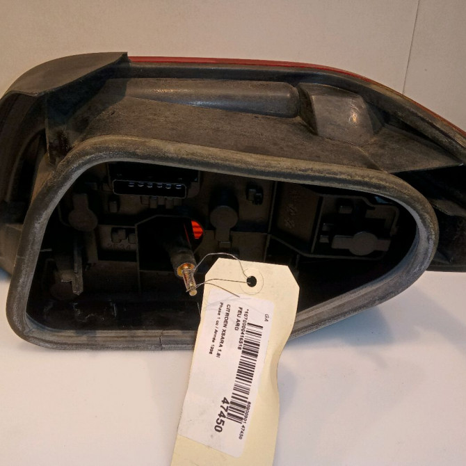Feu arrière gauche occasion CITROEN XSARA Phase 1 02-1998->09-2000 1.8i 6350J5 2