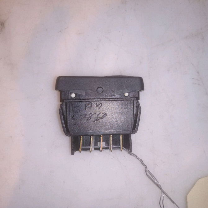 Commande lève-glace porte avant droite occasion CITROEN SAXO 6552R4 3