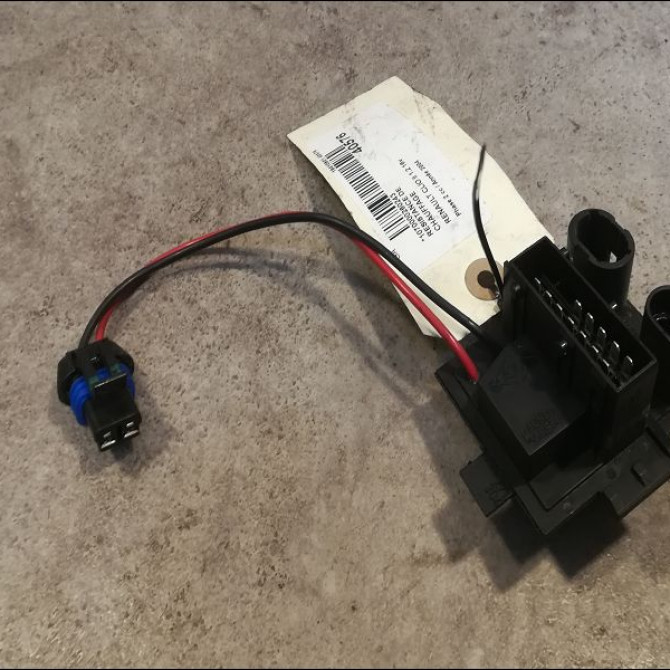 Resistance de chauffage occasion RENAULT CLIO II Phase 2 06-2001->07-2006 1.2 16v 7701050900 1