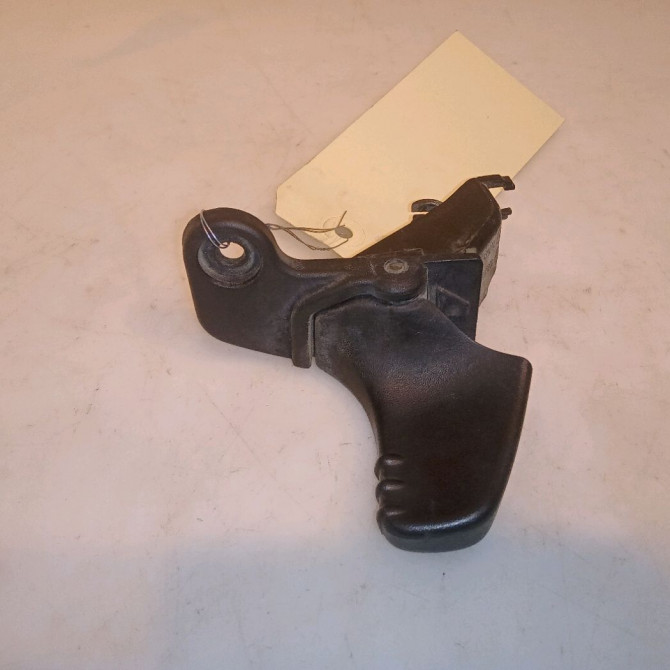 Poignee ext porte avd occasion RENAULT TWINGO II Phase 1 06-2007->11-2011 1.2i 60ch 8200385179 1