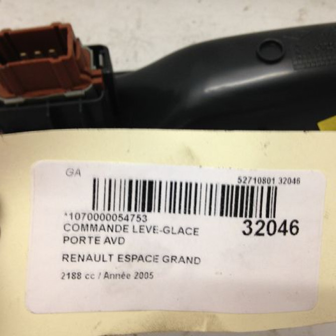 Commande lève-glace porte avant droite occasion RENAULT ESPACE IV Phase 1 09-2002->03-2006 2.2 DCI 8200220511 4