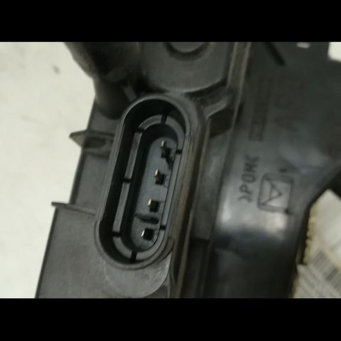 Serrure porte ard occasion RENAULT ESPACE IV Phase 1 09-2002->03-2006 2.2 DCI 8200017964 4