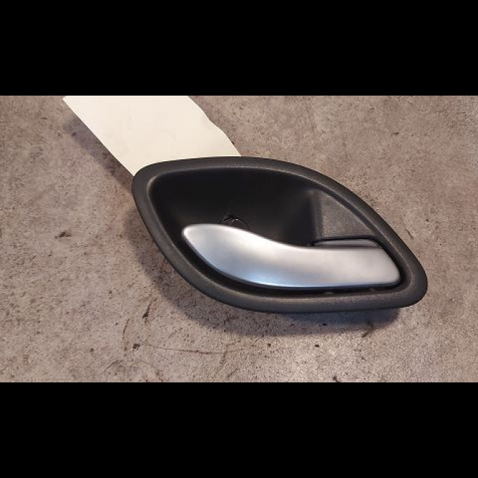 Poignee int porte ard occasion RENAULT ESPACE IV Phase 1 09-2002->03-2006 2.2 DCI 150ch 8200000724 1
