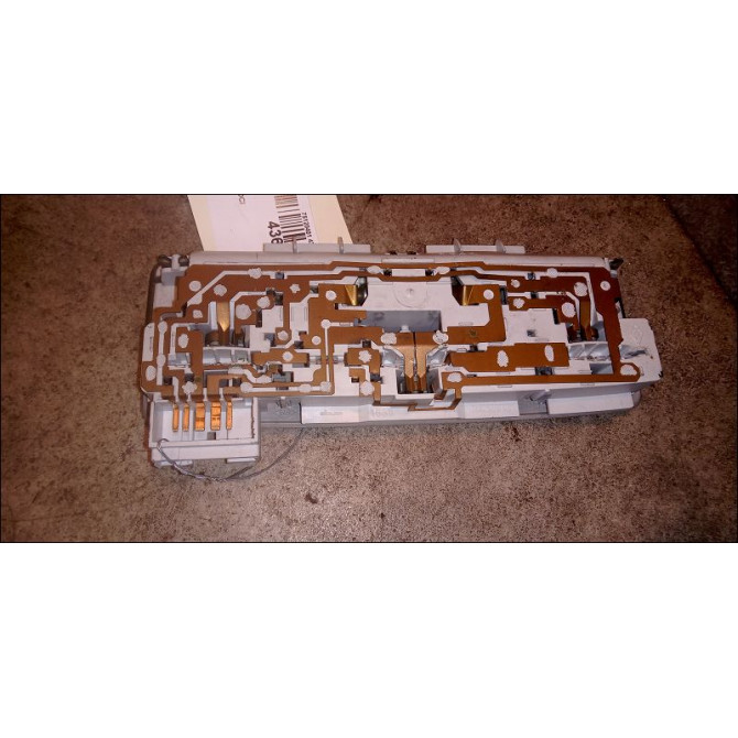 Plafonnier occasion RENAULT ESPACE IV Phase 1 09-2002->03-2006 2.2 DCI 8200003037 2