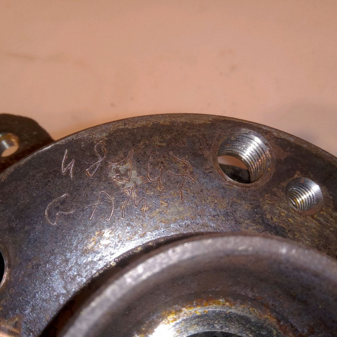 Moyeu avd occasion RENAULT ESPACE IV Phase 1 09-2002->03-2006 1.9 DCI 8200570190 3