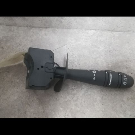 Commande essuie glace occasion RENAULT CLIO CAMPUS II Phase 1 07-2006->07-2009 1.5 DCI 65ch