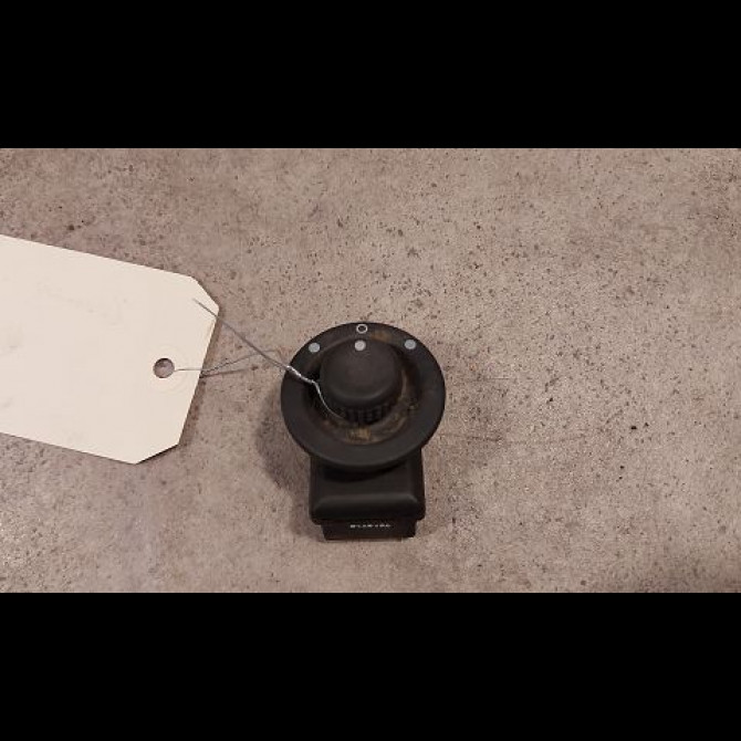 Commande rétroviseurs extérieures électriques occasion DACIA DUSTER Phase 1 03-2010->12-2013 1.5 DCI 8v 110ch 8200214919 1