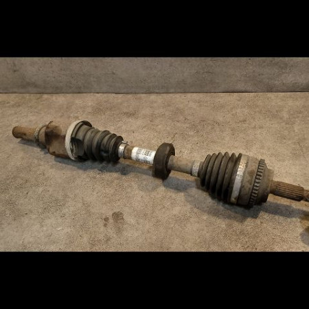 Transmission avant gauche occasion RENAULT CLIO CAMPUS II Phase 1 07-2006->07-2009 1.5 DCI 65ch 8200543868