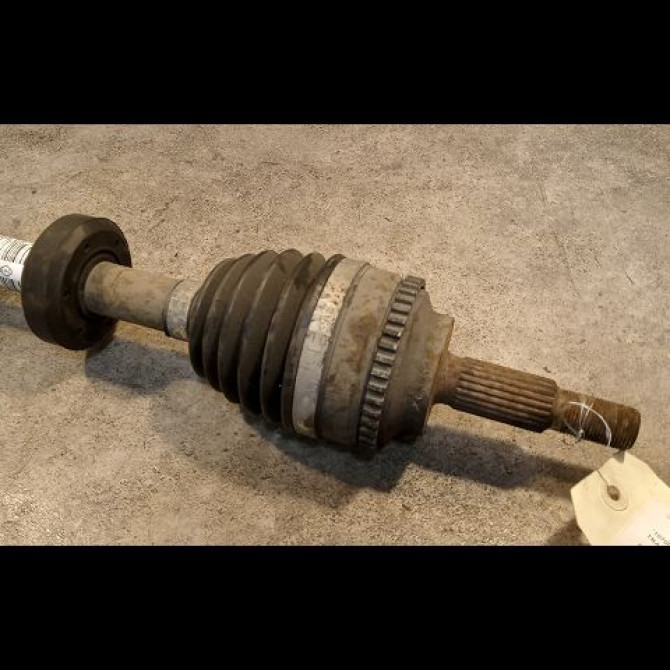 Transmission avant gauche occasion RENAULT CLIO CAMPUS II Phase 1 07-2006->07-2009 1.5 DCI 65ch 8200543868 2