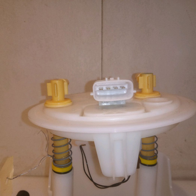 Jauge a carburant occasion RENAULT CLIO CAMPUS II Phase 1 07-2006->07-2009 1.5 DCI 65ch 8200907347 3