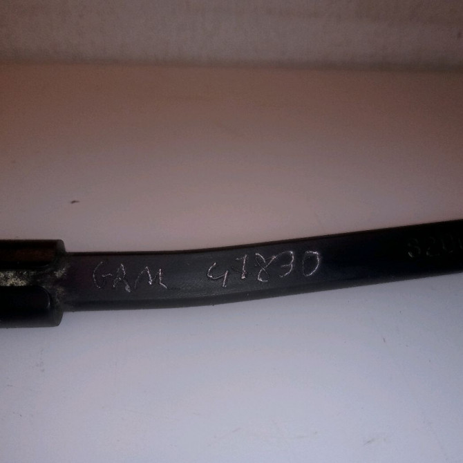 Bras essuie-glace avant droit occasion RENAULT CLIO CAMPUS II Phase 1 07-2006->07-2009 1.5 DCI 65ch 288815109R 2