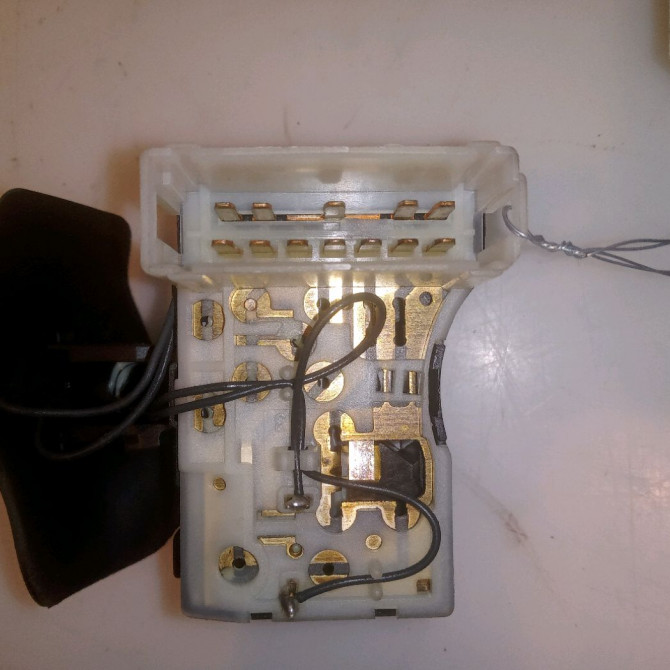 Commande essuie glace occasion RENAULT CLIO CAMPUS II Phase 1 07-2006->07-2009 1.5 DCI 65ch 3