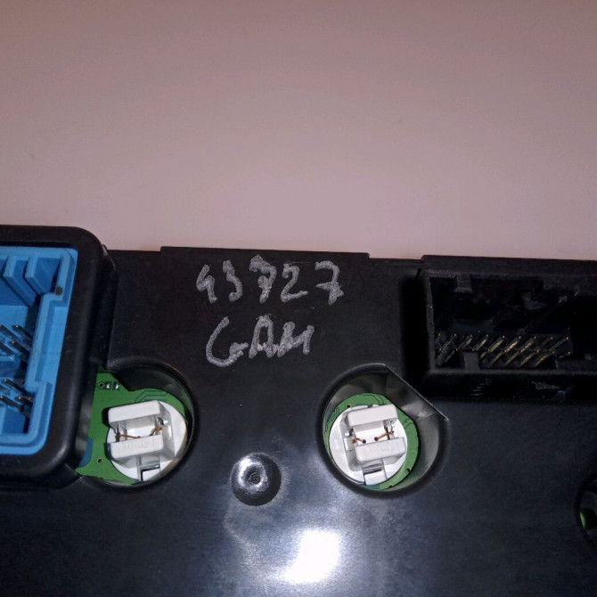 Commande de chauffage occasion PEUGEOT 207 Phase 1 04-2006->06-2013 1.4 VTI 16v 95ch 6452R4 3