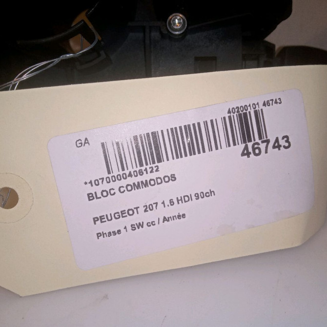 Bloc commodos occasion PEUGEOT 207 Phase 1 SW 07-2007->03-2013 1.6 HDI 90ch 6242YE 8