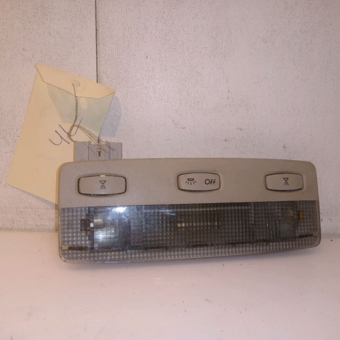 Plafonnier occasion RENAULT ESPACE IV Phase 1 09-2002->03-2006 2.2 DCI 8200003037 1