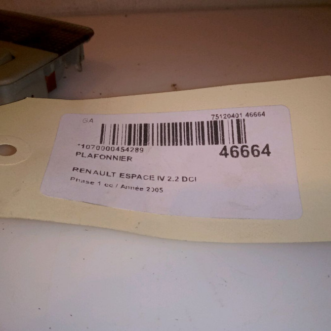 Plafonnier occasion RENAULT ESPACE IV Phase 1 09-2002->03-2006 2.2 DCI 8200003037 5