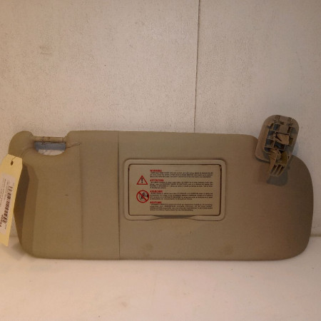 Pare-soleil droit occasion RENAULT ESPACE IV Phase 1 09-2002->03-2006 2.2 DCI 8200413909