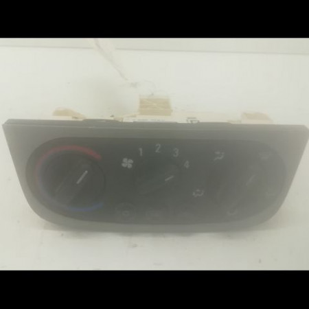 Commande de chauffage occasion OPEL CORSA III Phase 1 10-2000->08-2003 1.7 DTI 16v 75ch 24407689