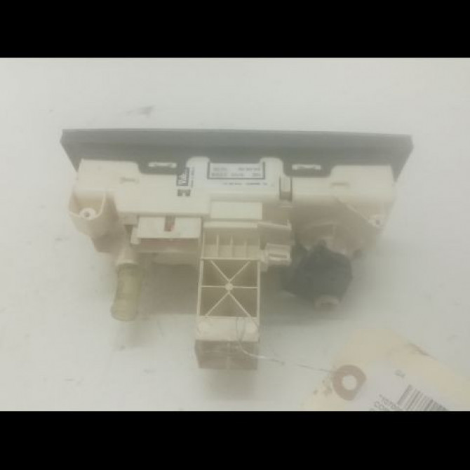 Commande de chauffage occasion OPEL CORSA III Phase 1 10-2000->08-2003 1.7 DTI 16v 75ch 24407689 2