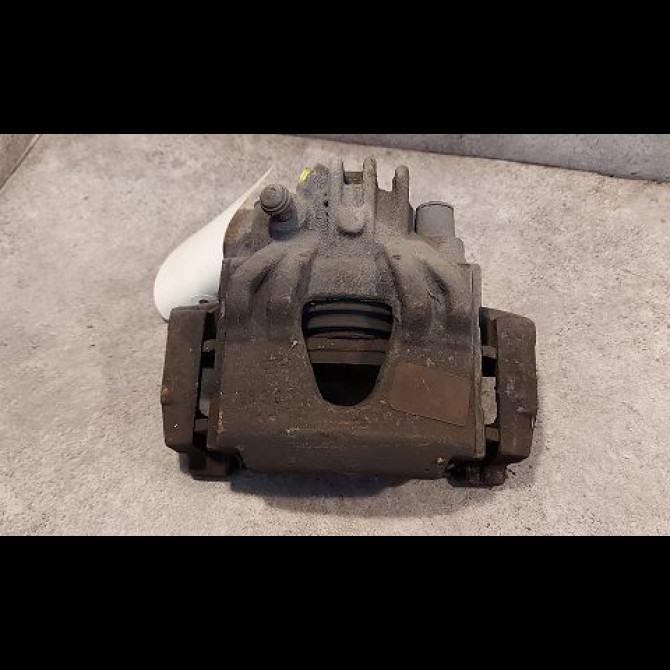 Etrier de frein avant droit occasion CITROEN XSARA Phase 1 02-1998->09-2000 1.9 TD 441060 1