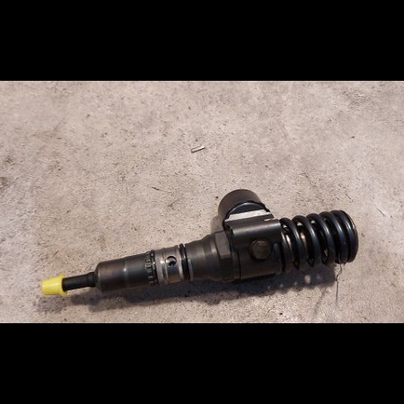 occasion AUDI A4 II Phase 2 09-2004->04-2008 2.0 TDi 140ch 6B133551T