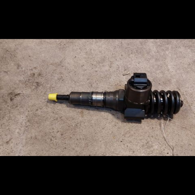 occasion AUDI A4 II Phase 2 09-2004->04-2008 2.0 TDi 140ch 6B133551T 1