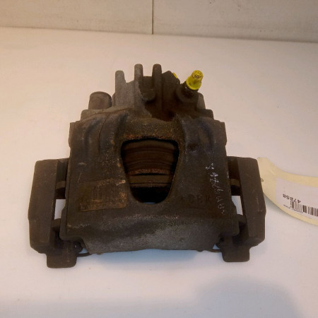Etrier de frein avant gauche occasion CITROEN SAXO 441059