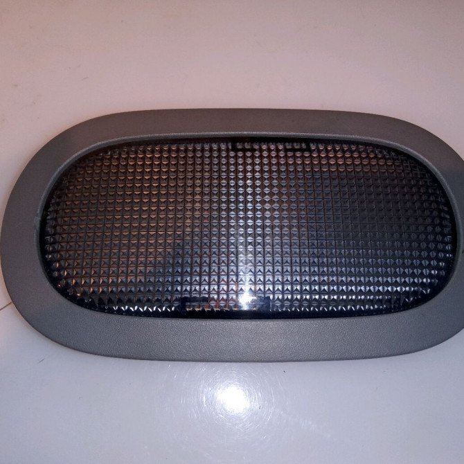 Plafonnier occasion RENAULT CLIO CAMPUS II Phase 1 07-2006->07-2009 1.5 DCI 65ch 8200085577 1