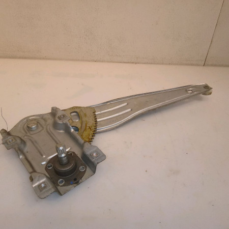 Mecanisme leve-glace arrière droit occasion TOYOTA YARIS I Phase 1 04-1999->03-2003 698300D010