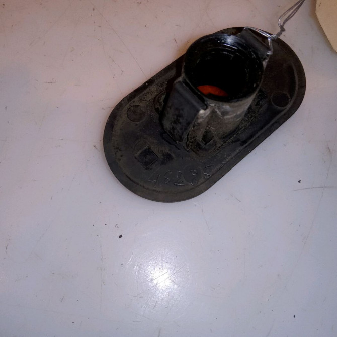 Répétiteur aile gauche occasion RENAULT CLIO I Phase 3 03-1996->08-1998 1.9 D 65ch 7700822136 3